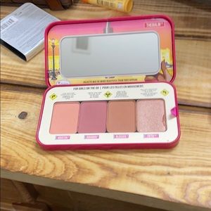 THE BALM GRL PWDER Blush Palette